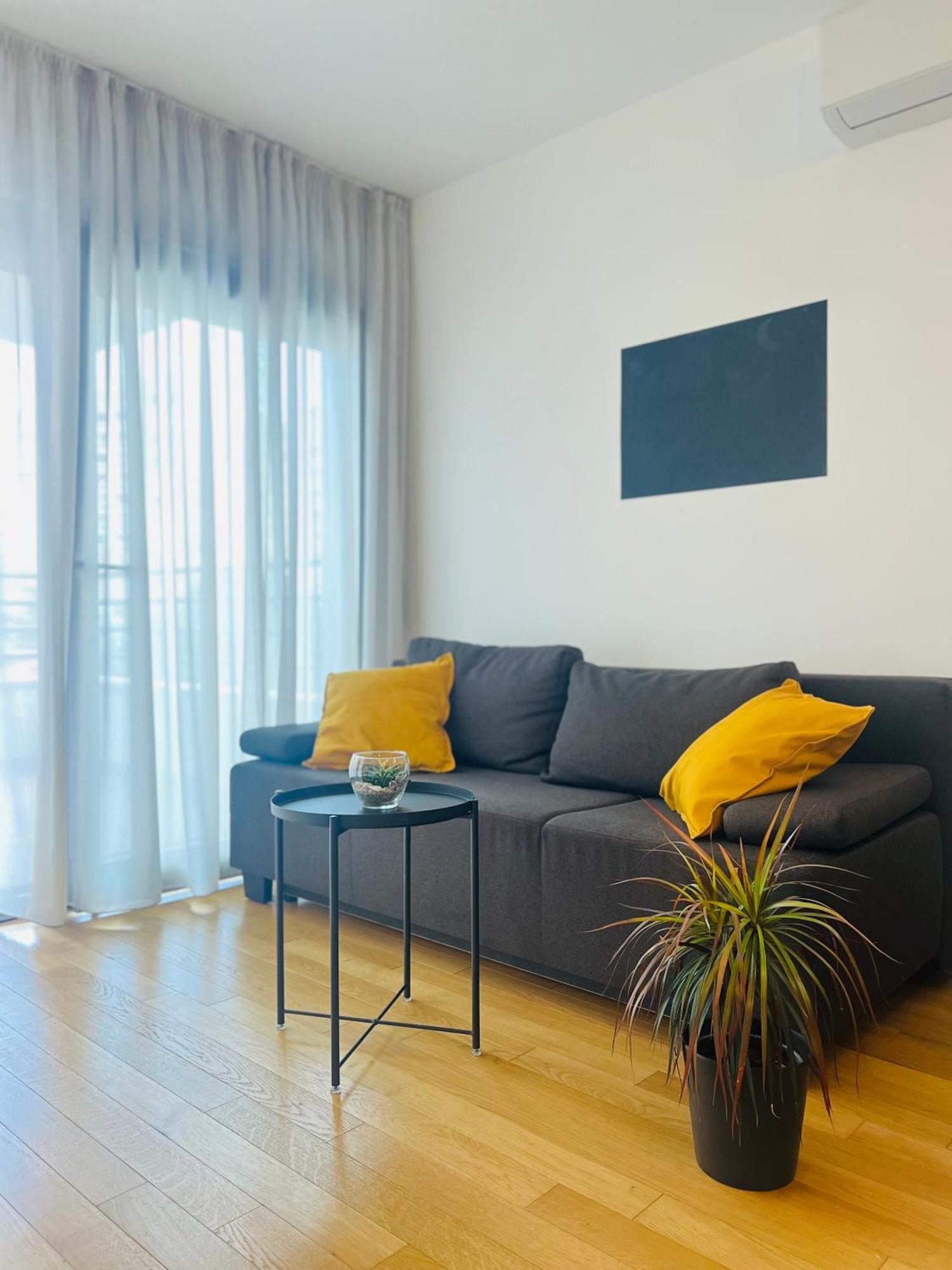 Almond 2 - Free Parking Apartment Split Bagian luar foto
